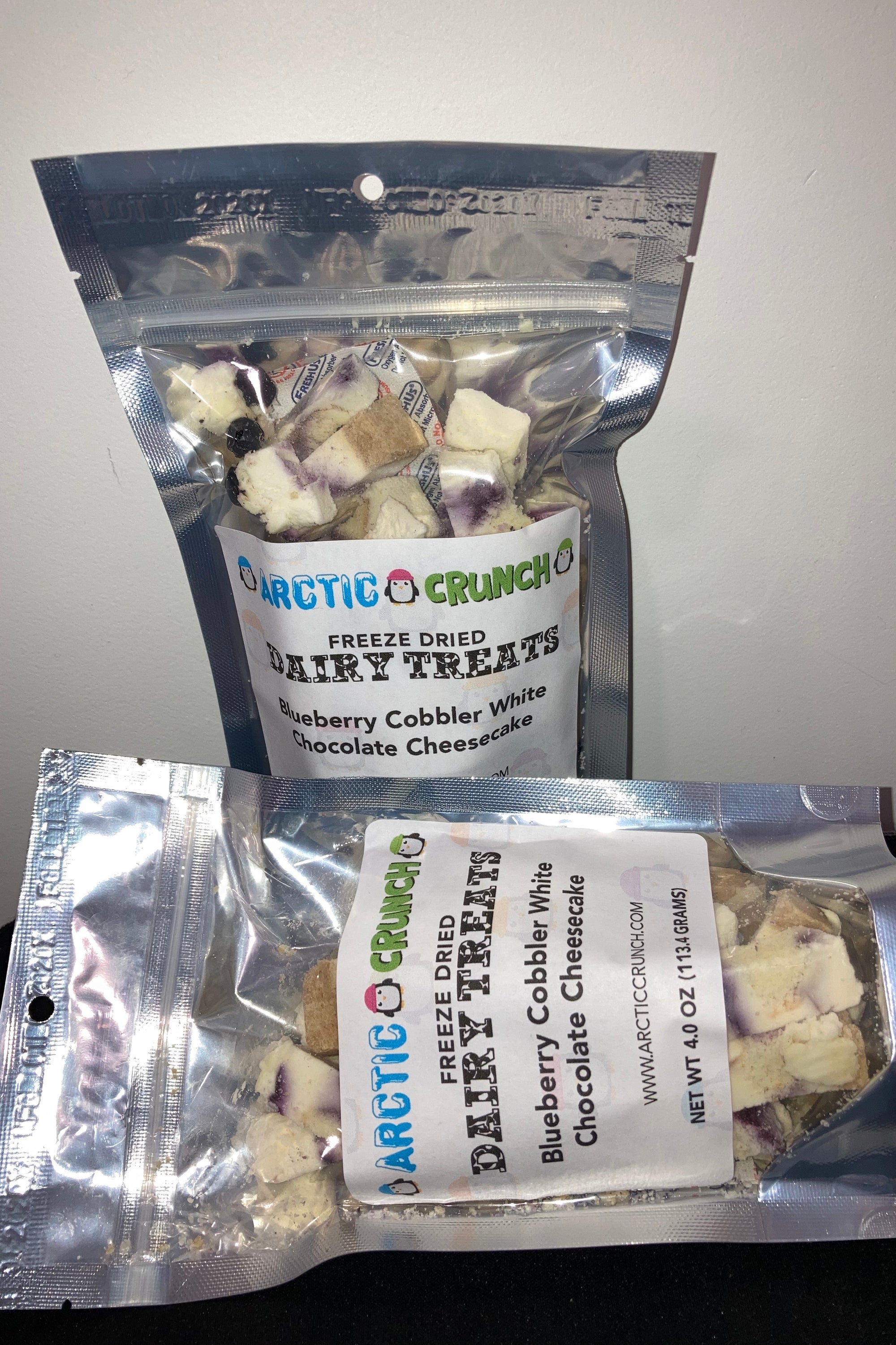 Blueberry Cobbler White Chocolate Cheesecake